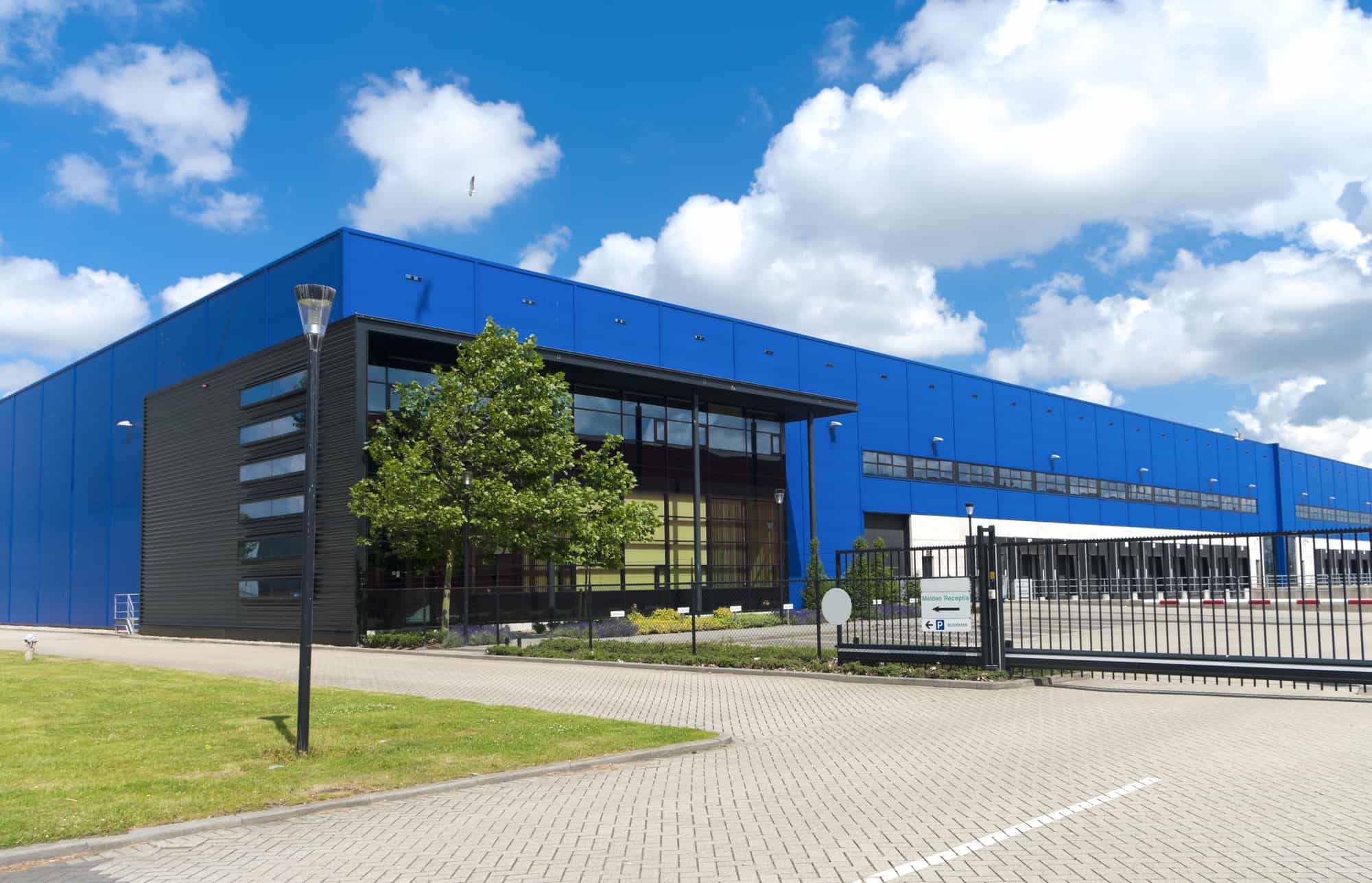 Commercial Building Exteriors in Anchorage: A Smarter Painting Plan for Long-Lasting Results - Campbell Painting