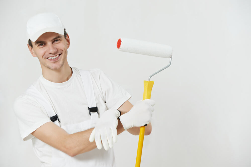 Gratuity Guide: Do You Tip House Painters or Not?