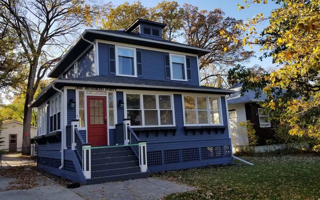 Local Anchorage House Painters vs. National Chains: Key Differences for Your Painting Project