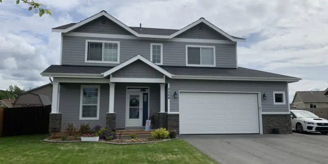 Painters in Scenic Foothills